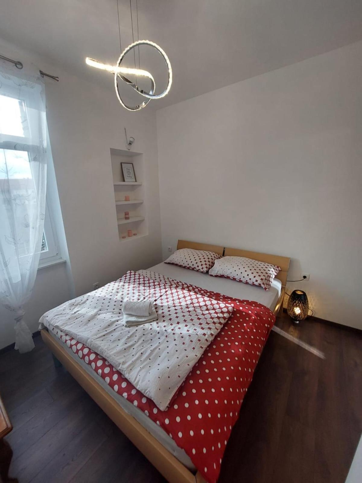Apartman Lana Риека Экстерьер фото